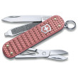 couteau pliant Victorinox Classic Precious Alox rose Gentle Rose