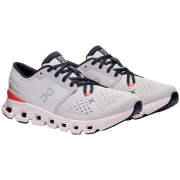 Chaussures de running femme On Running Cloud X 4 gris claire Silver/Flame