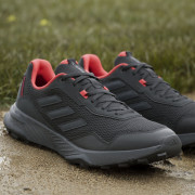 Chaussures de running hommes Adidas Tracefinder