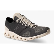 Chaussures de running femme On Running Cloud X 2 vert / beige Black/Pearl