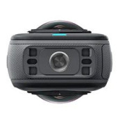 Caméra Insta360 X5