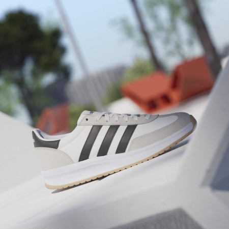 Chaussures homme Adidas Run 70S 2.0