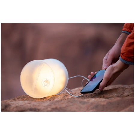 Lampe solaire BioLite Luci Charge 360