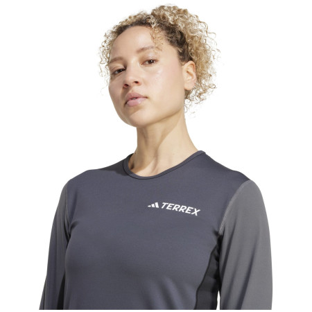 T-shirt fonctionnel femme Adidas Multi Synt Ls W