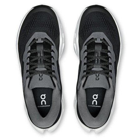 Chaussures running femme On Running Cloudrunner 3