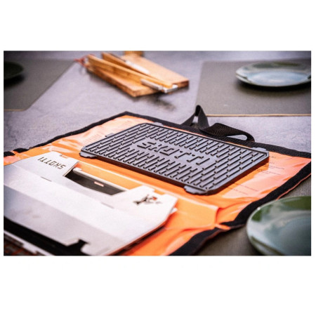 Accessoire barbecue SKOTTI Oboustranný litinový tál Kast