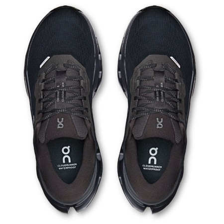 Chaussures de running hommes On Running Cloudrunner 3 WP