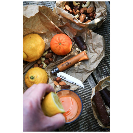 couteau pliant Opinel N°04 Carbon