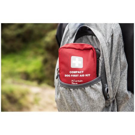 Trousse de premiers secours pour chiens Mountain Paws Compact Dog First Aid Kit
