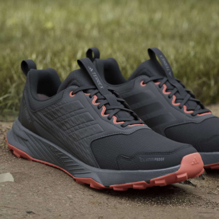 Chaussures homme Adidas Terrex Tracefinder