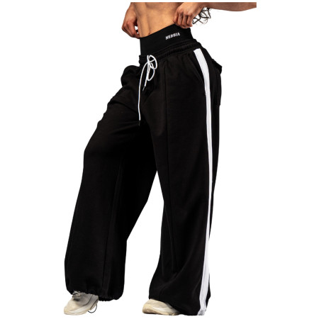 Pantalon de survêtement femmes Nebbia Oversized sweatpants Power noir BLACK