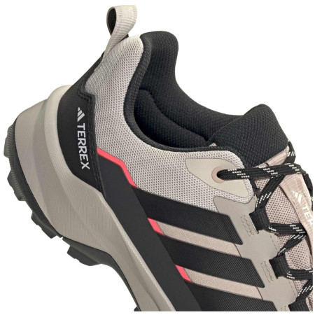 Bottes randonnée femme Adidas Terrex Skychaser Ax5 GTX W