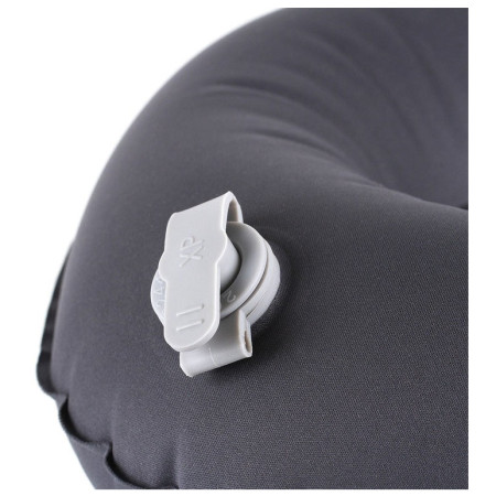 Coussin voyage LifeVenture Inflatable Neck Pillow