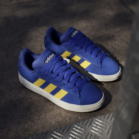 Chaussures homme Adidas Grand Court Alpha 0