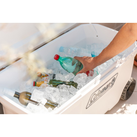 Boîte de refroidissement Coleman 100QT Wheeled Marine Cooler