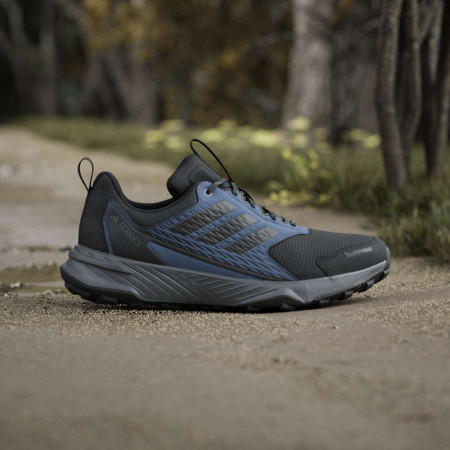 Chaussures homme Adidas Terrex Tracefinder