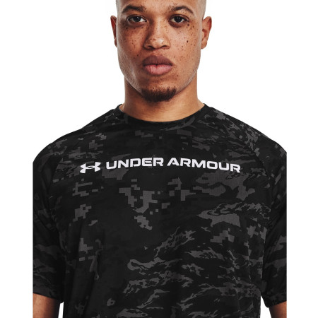 T-shirt homme Under Armour Tech ABC Camo SS