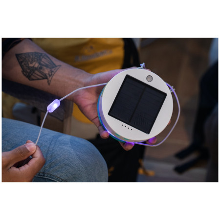 Lampe solaire BioLite Solar String 18’ Color