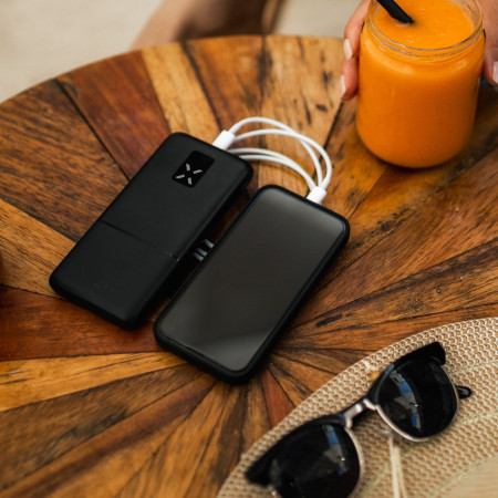 Banque d'énergie FIXED Zen 10 s LCD displejem