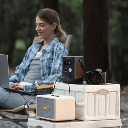 Station de charge Jackery Explorer 300D