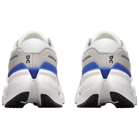 Chaussures running femme On Running Cloudrunner 3