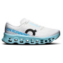 Taille de chaussures (UE): 42,5 / Couleur: bleu clair
