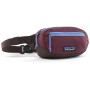 Couleur: violet foncé